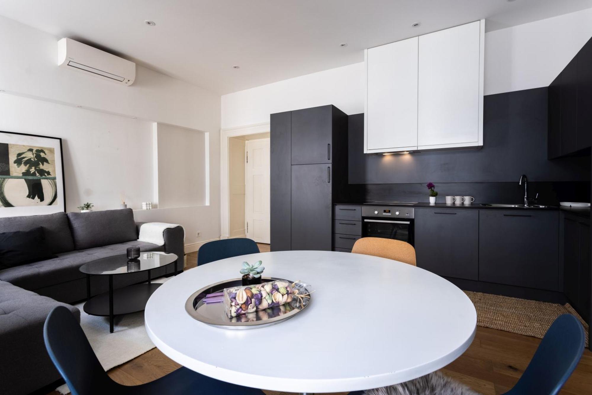 Apartment Ratko By Blueapartments - Free Private Parking Zagreb Buitenkant foto